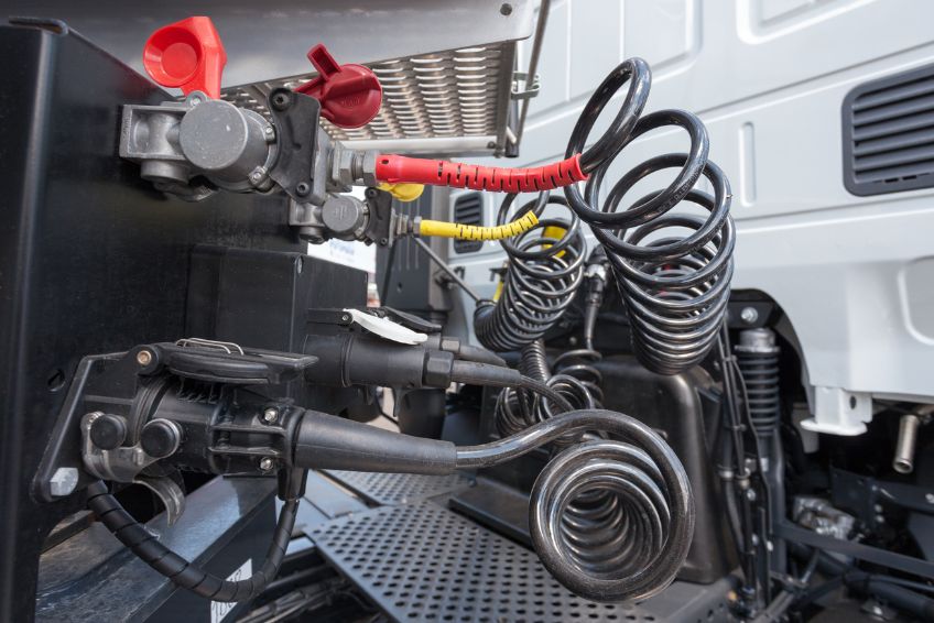 3 Important Facts About Semi-Truck Air Brakes