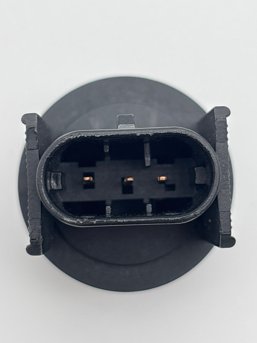 Headlamp Bulb Socket For 3157AK Bulb 577.46045