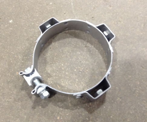 International Heat Shield Mounting Bracket 562.U55550A