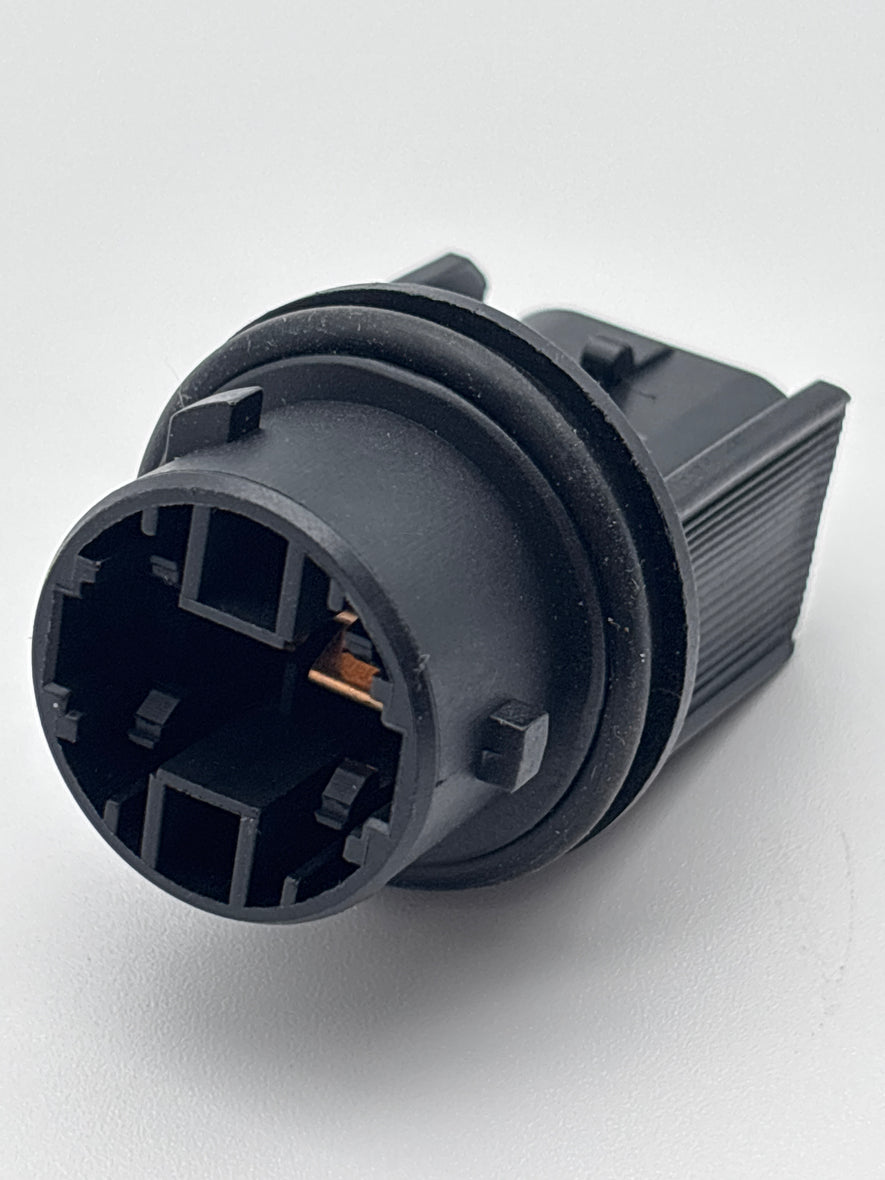 Headlamp Bulb Socket For 3157AK Bulb 577.46045