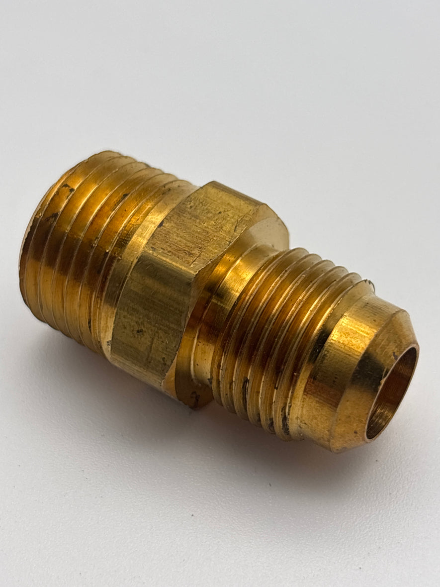 Male Connector 1/2 SAE x 1/2 NPT 48-8D 177.8488D