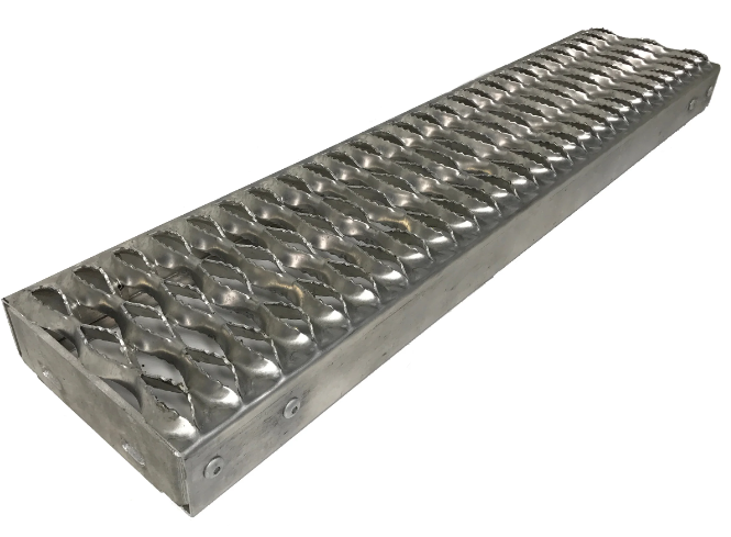 Peterbilt Fuel Step 500MM 4.75" X 19.685" M75500