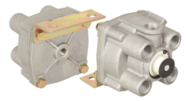 R-12 Relay Valve K065104