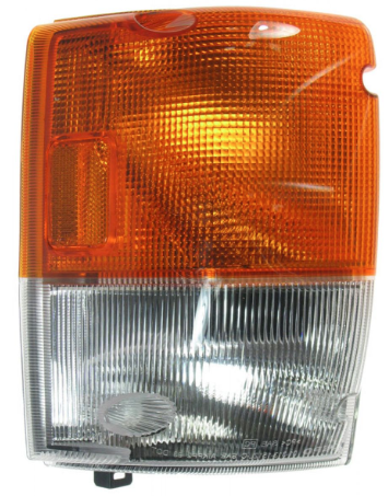 Isuzu RH Corner Lamp 564.56023