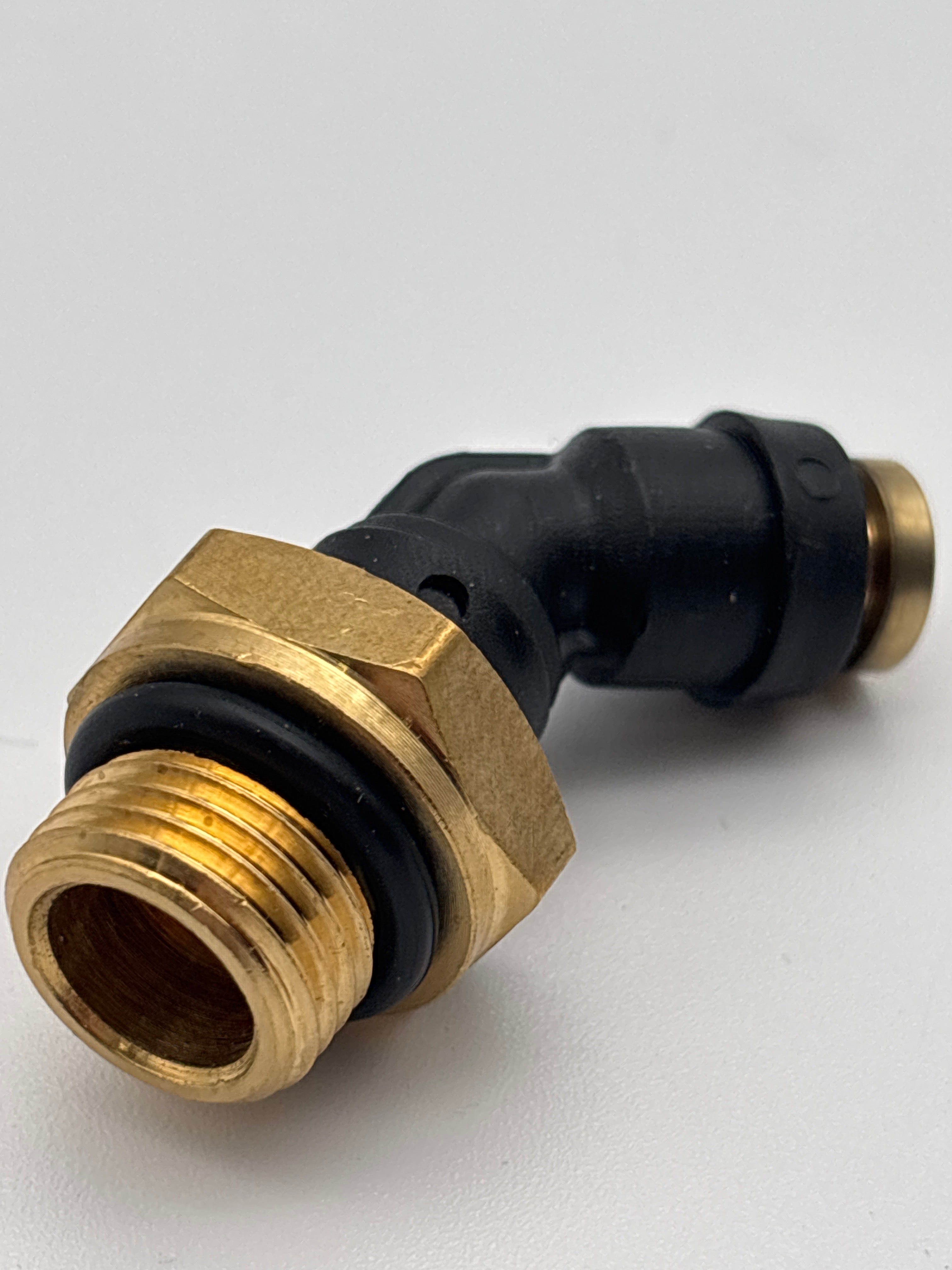 PTC 45 Elbow 1/4 Tube X M16 X 1.5 177.12C744M16