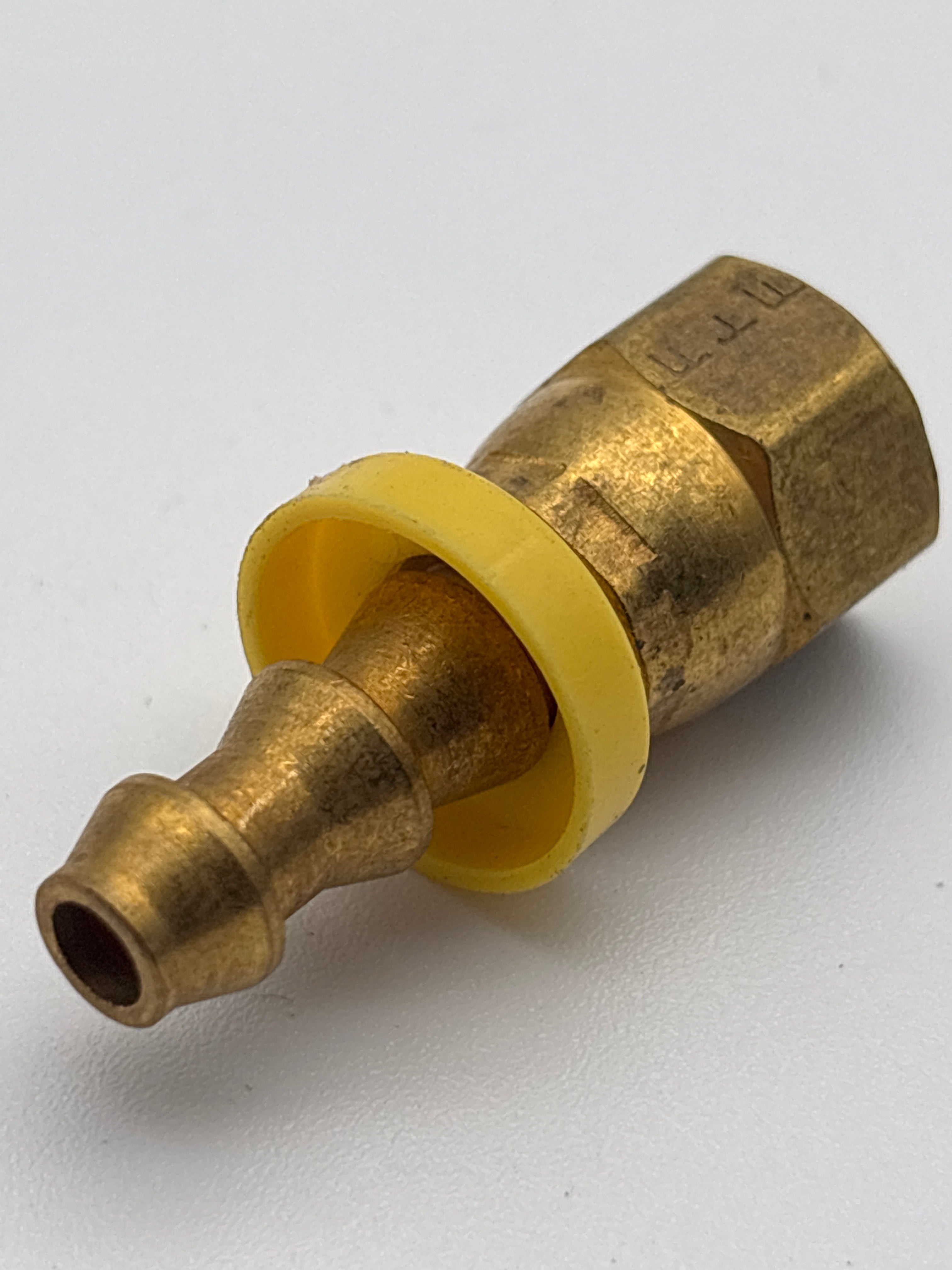 Female SAE Swivel Push Lock Fitting 1/4 Barb X 1/4 SAE 728-44 177.86244