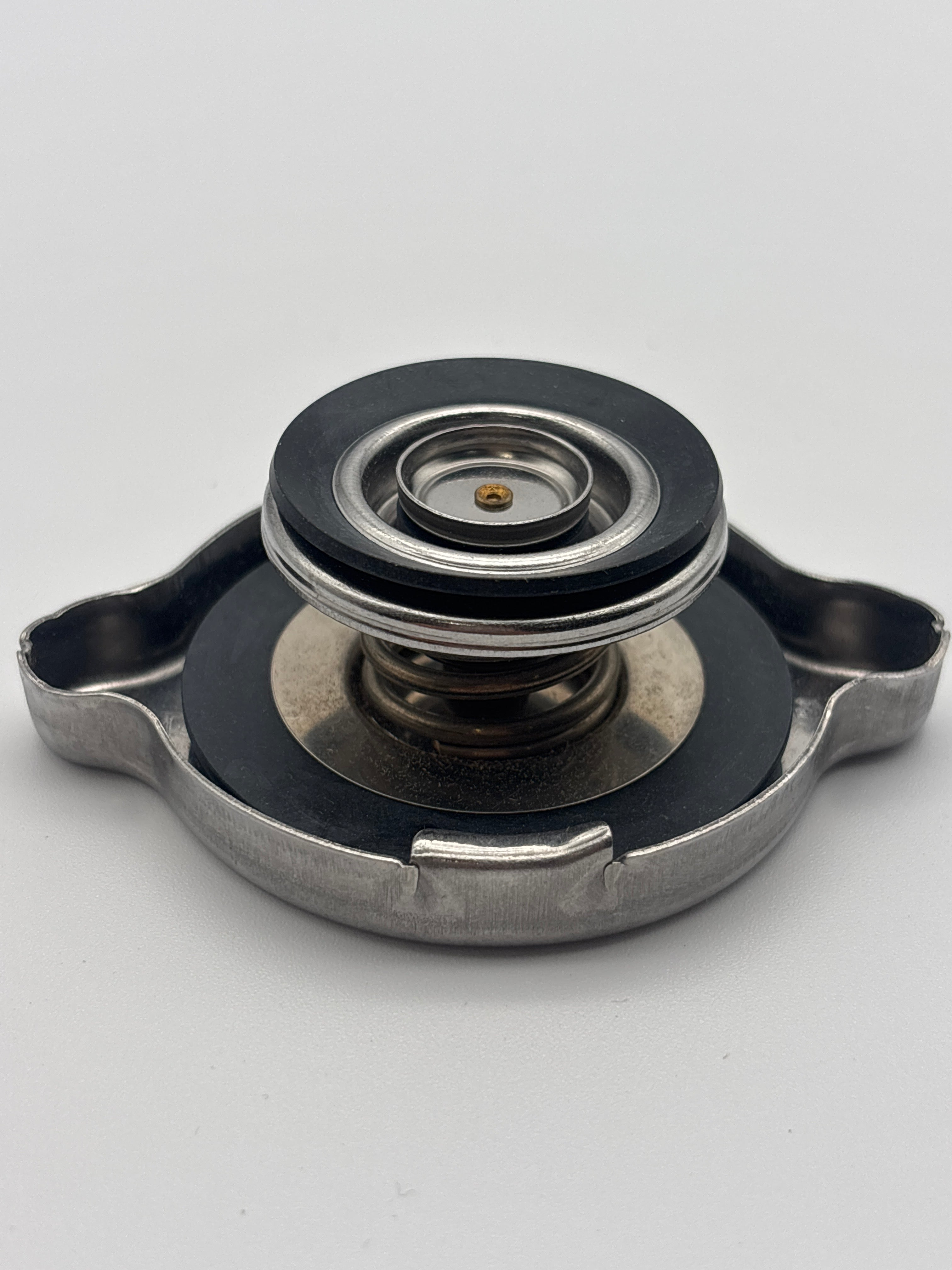 20 LB Coolant Surge Tank Cap 572.2001