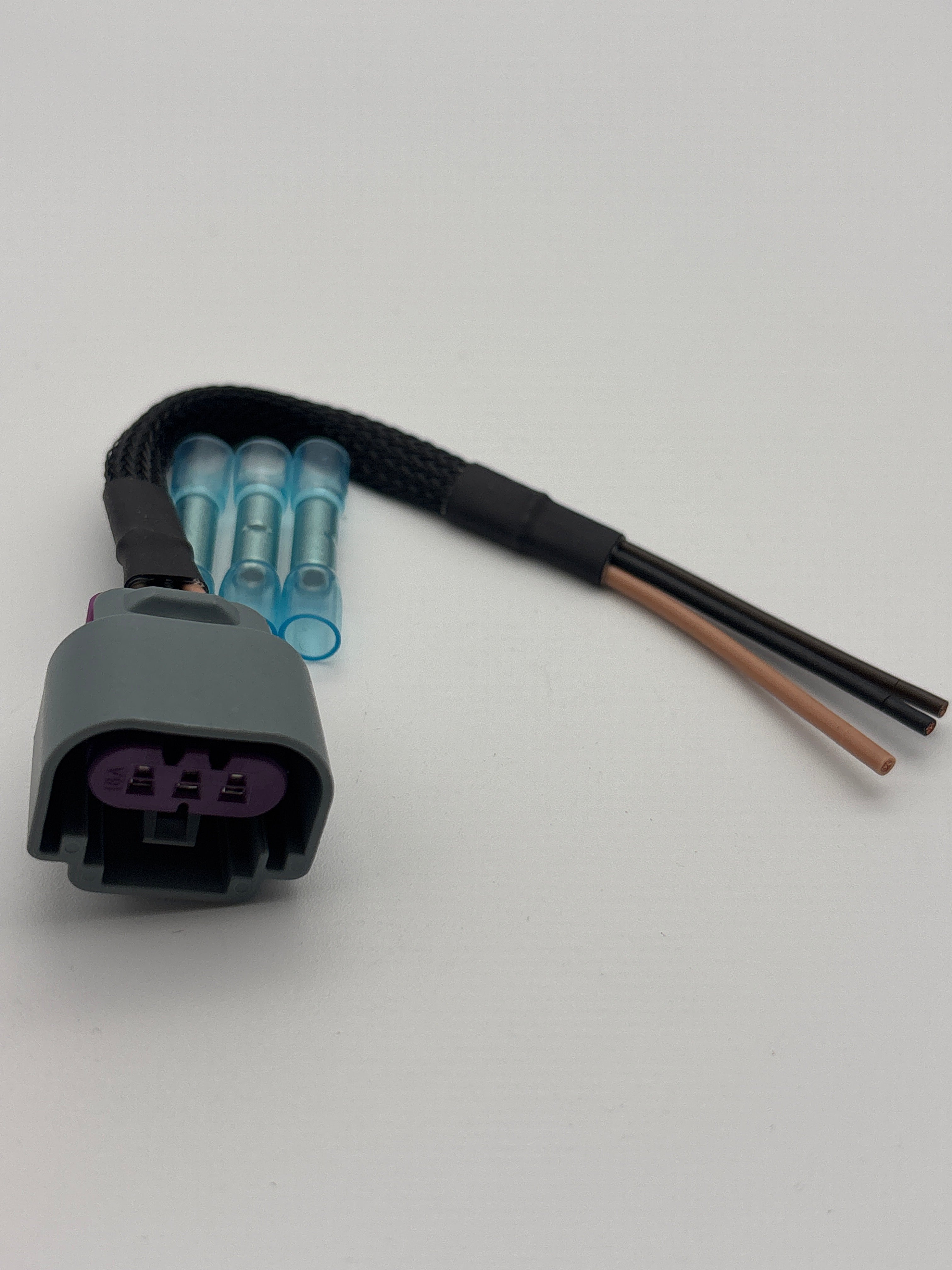 Freightliner H13 9008 Marker Headlamp Connector 577.99132R