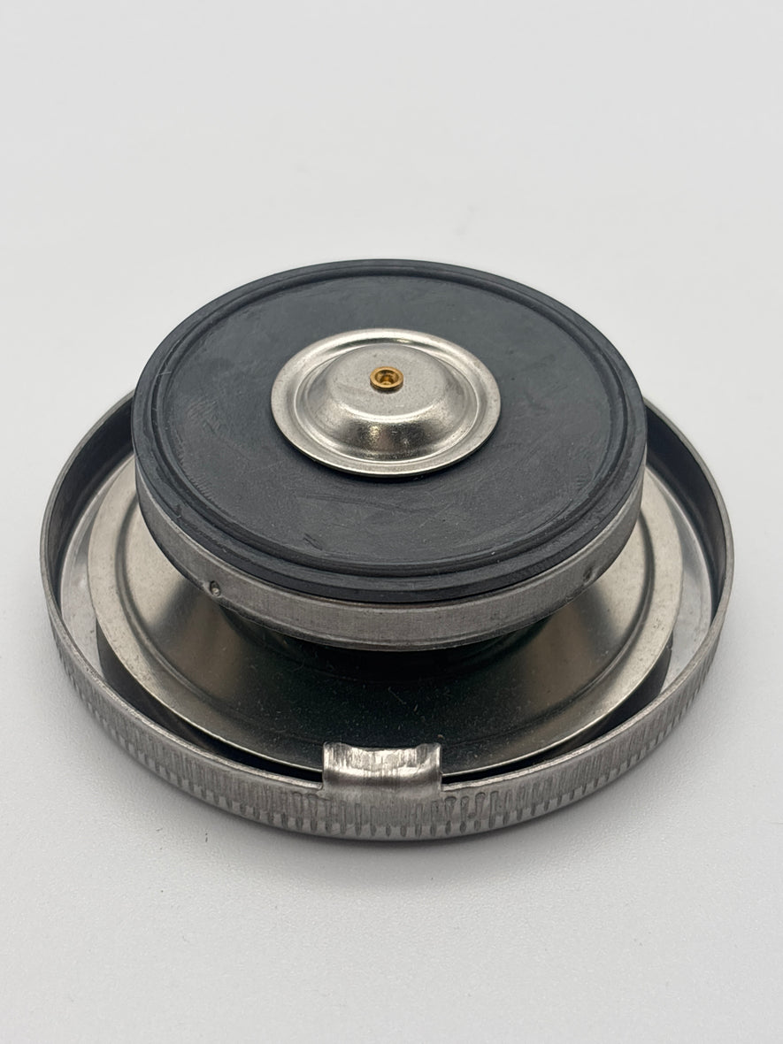 4 LB Radiator Cap 572.2012
