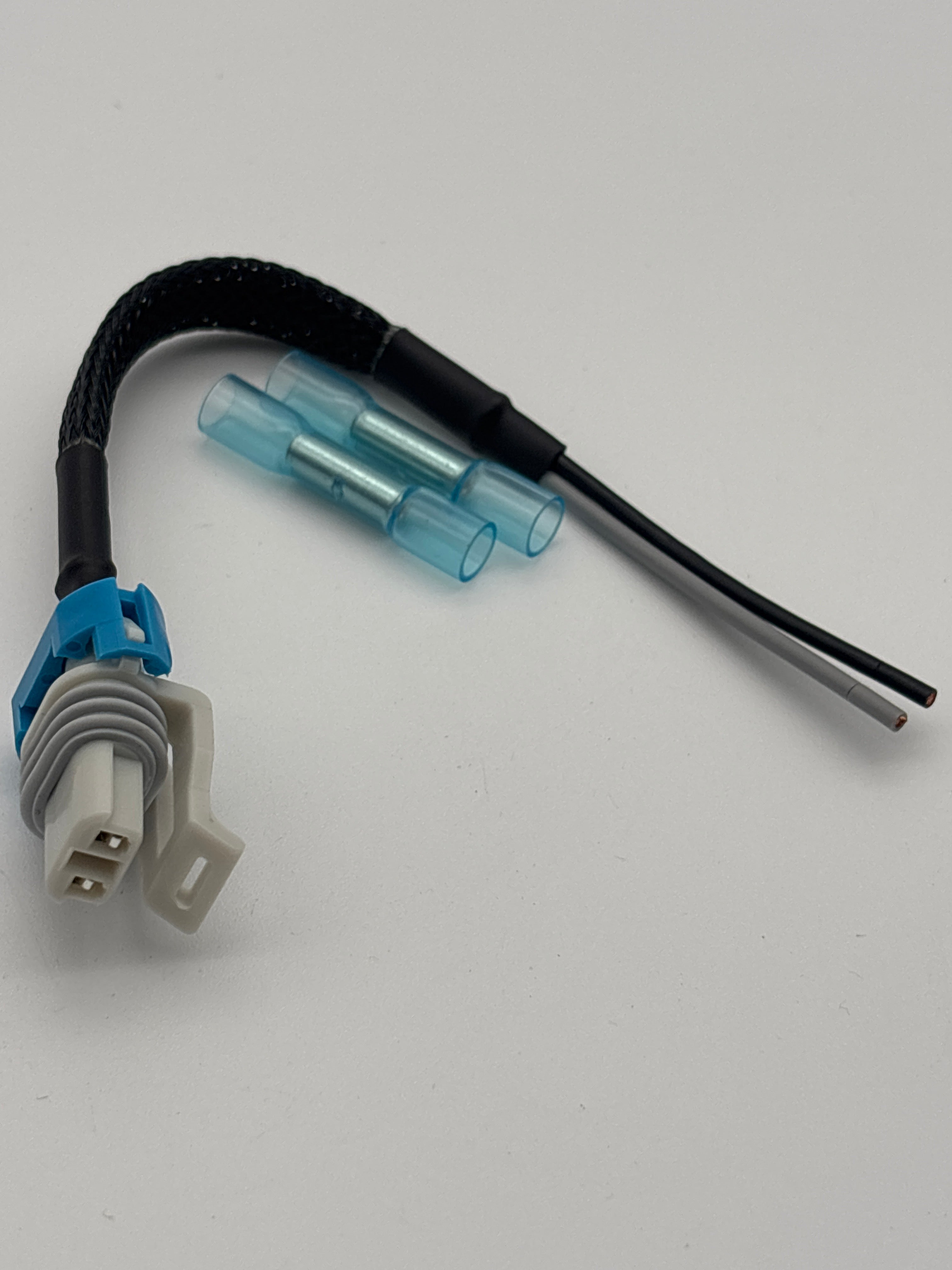 Reverse And AC Sensor Connector 577.99133R