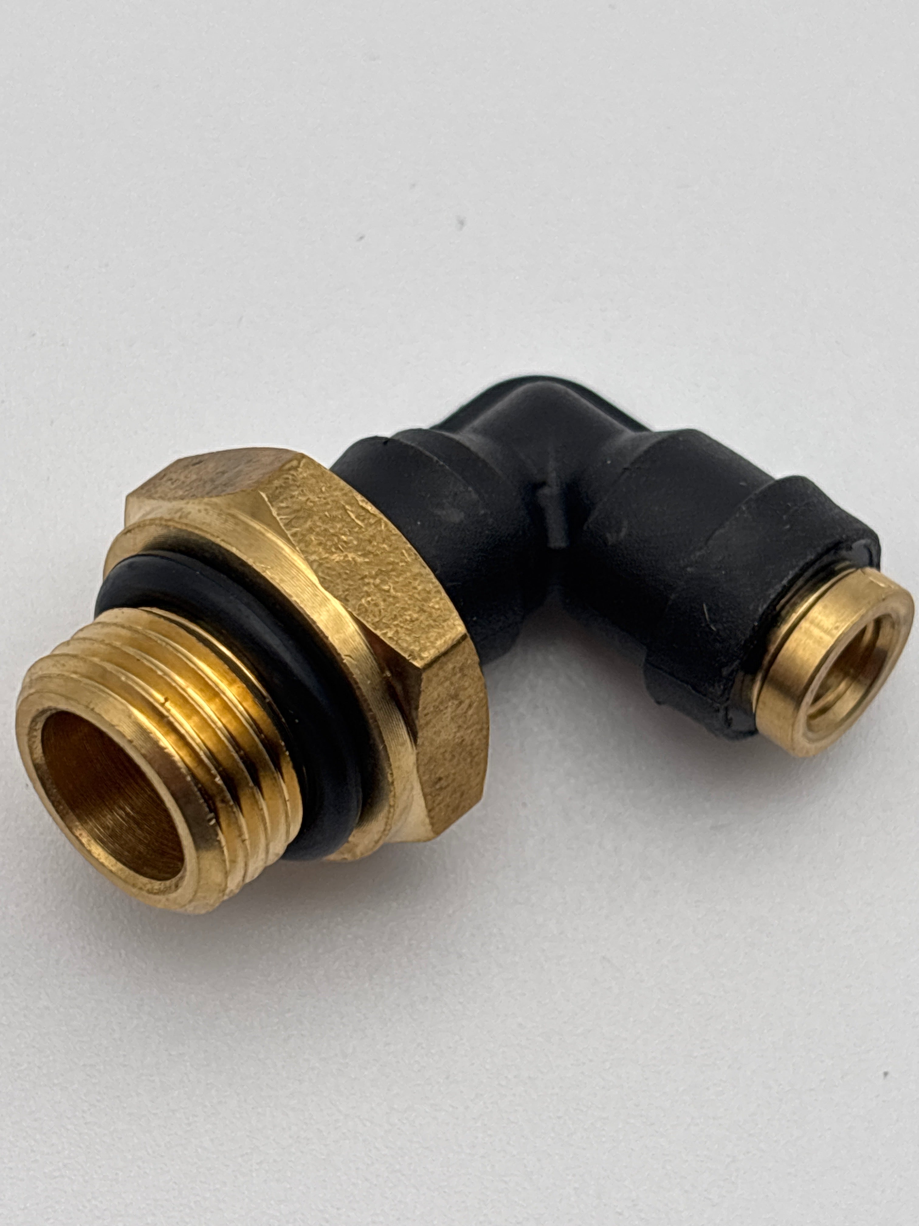 PTC Male Elbow 1/4 Tube x M16 X 1.5 177.12C694M16