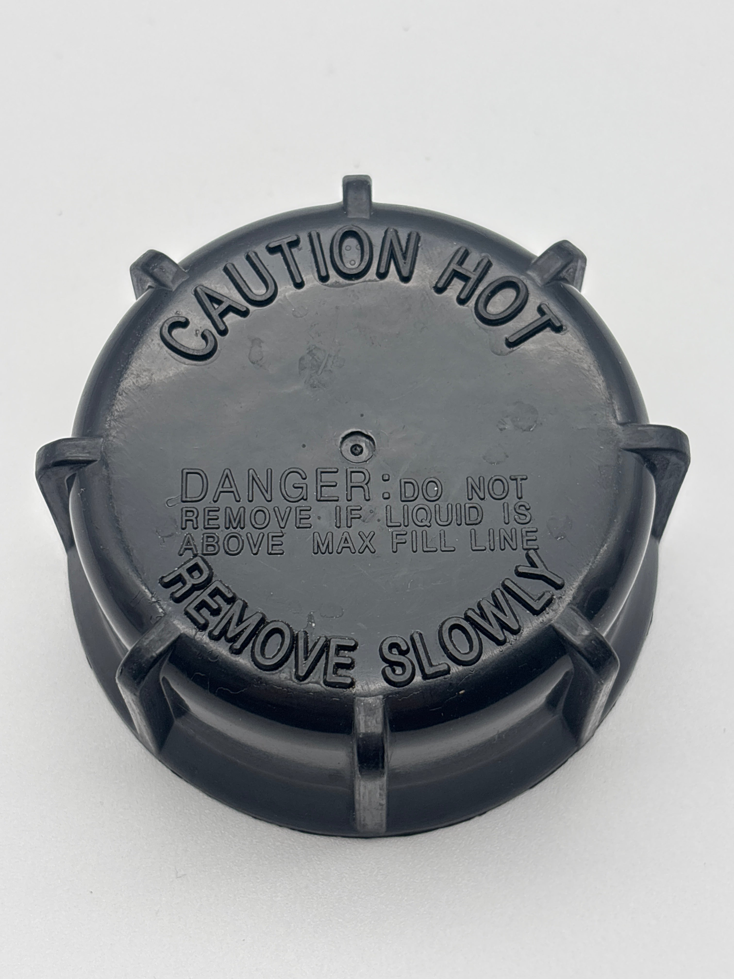 Freightliner Surge Tank Cap 572.2017