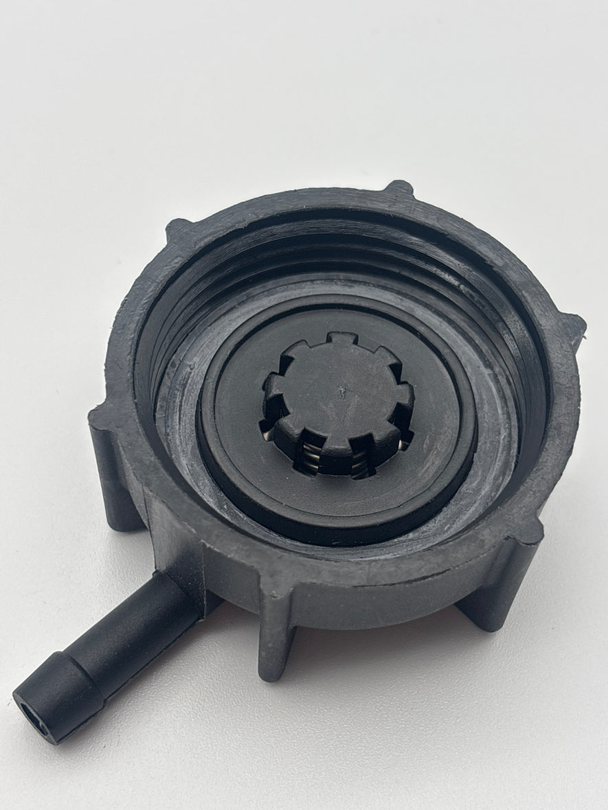 Kenworth Peterbilt Coolant Reservoir Cap 572.2010