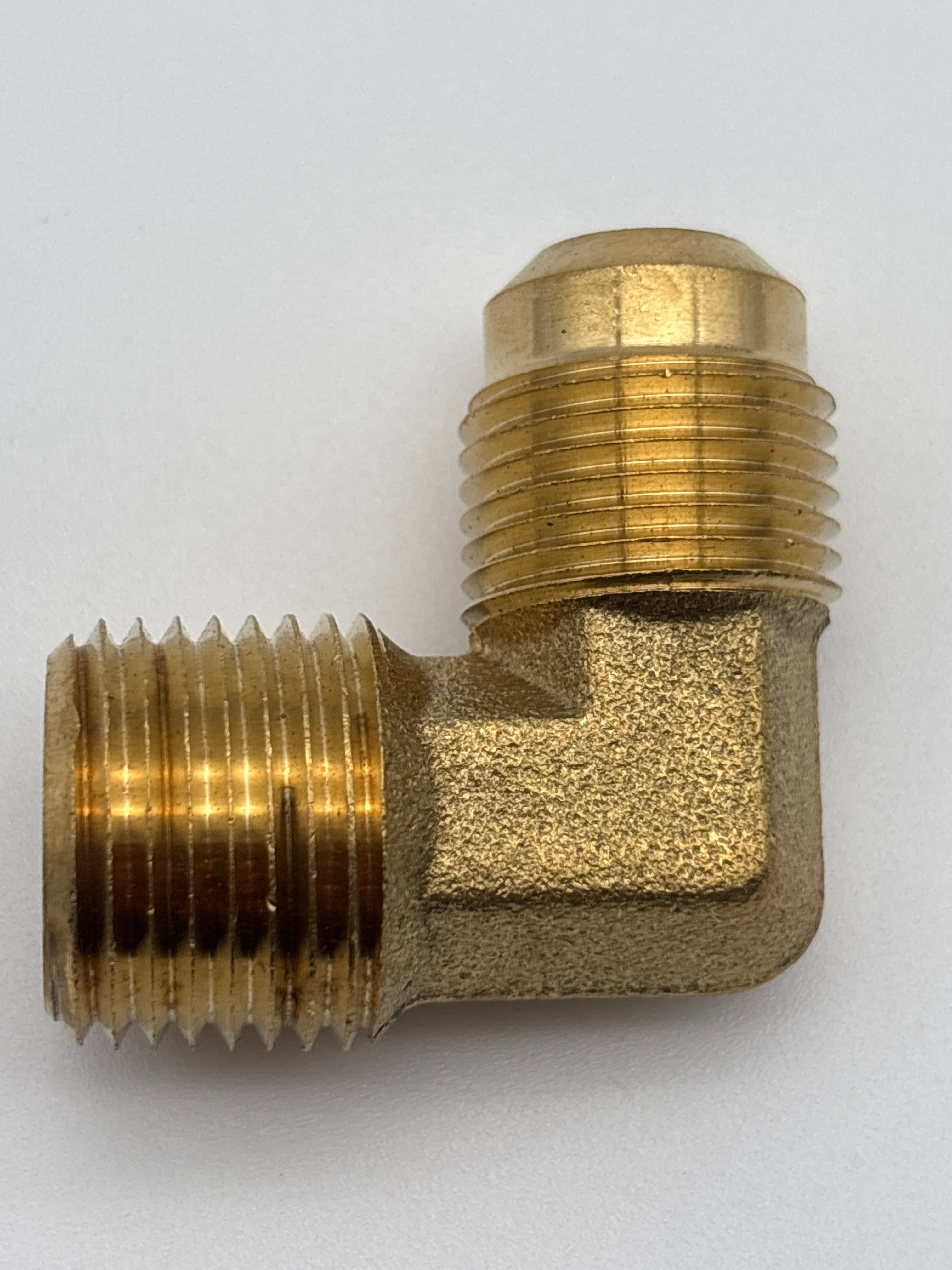 Male Elbow 1/2 SAE x 1/2 NPT 49-8D 177.8498D