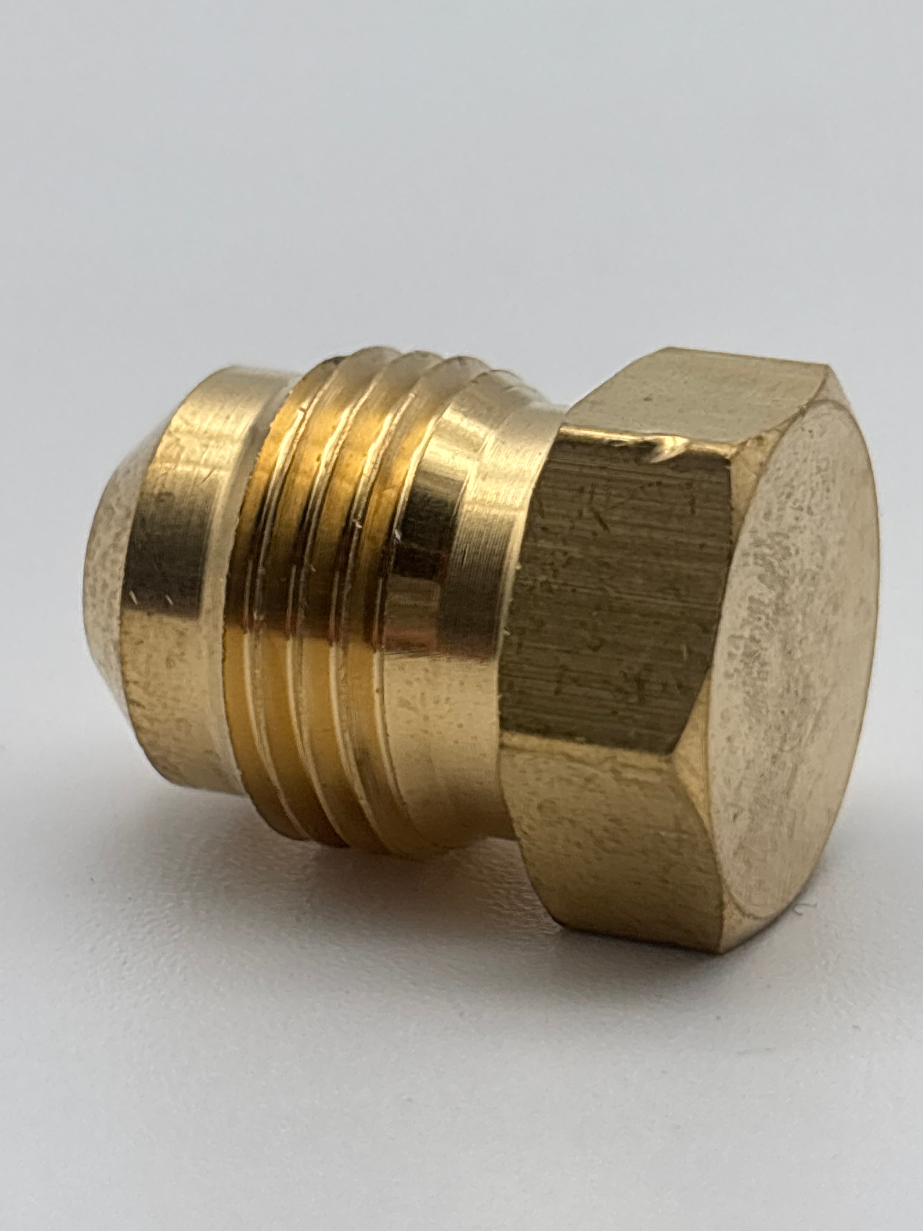 SAE Flared Seal Plug 3/8 177.8586