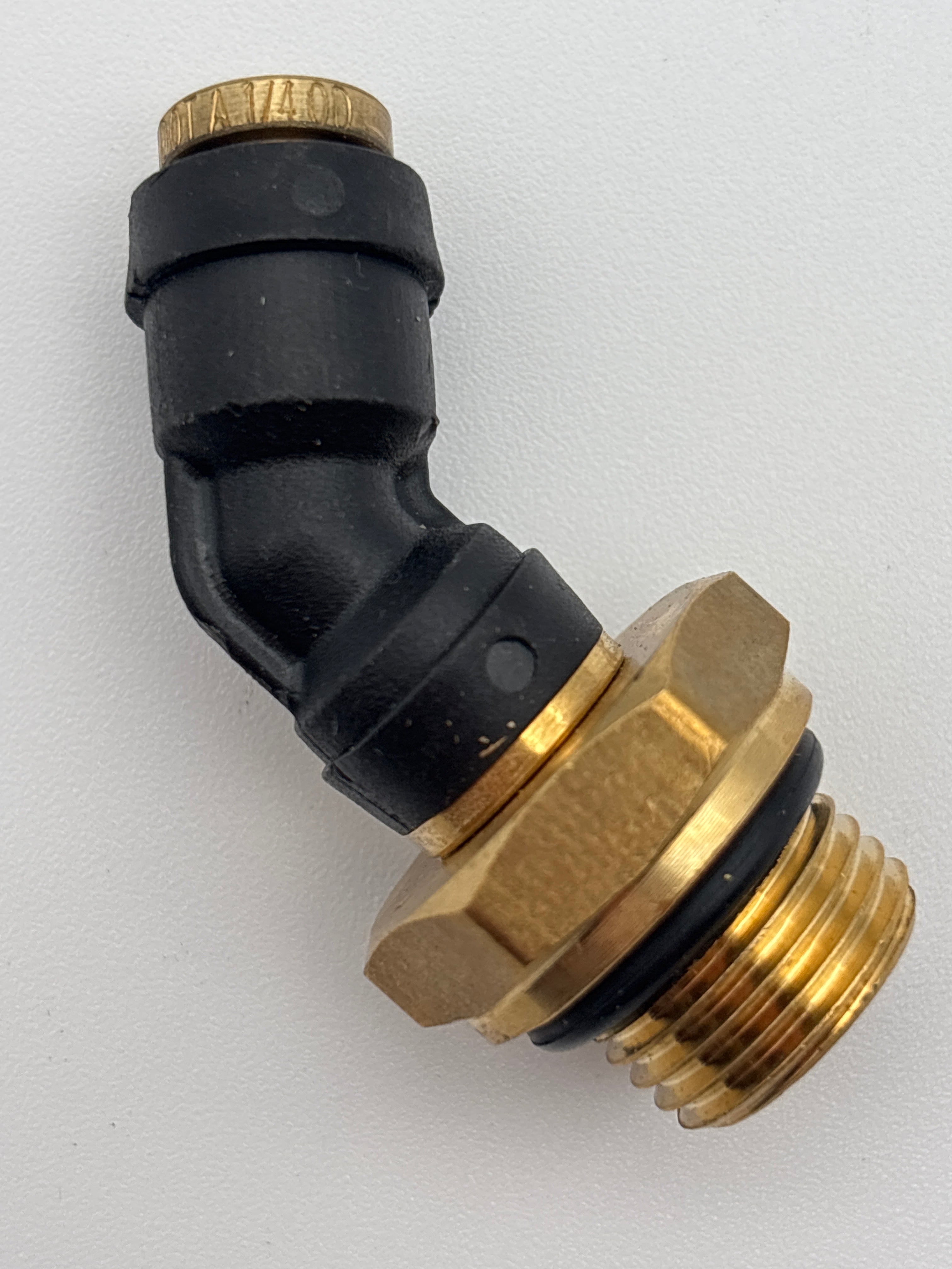 PTC 45 Elbow 1/4 Tube X M16 X 1.5 177.12C744M16