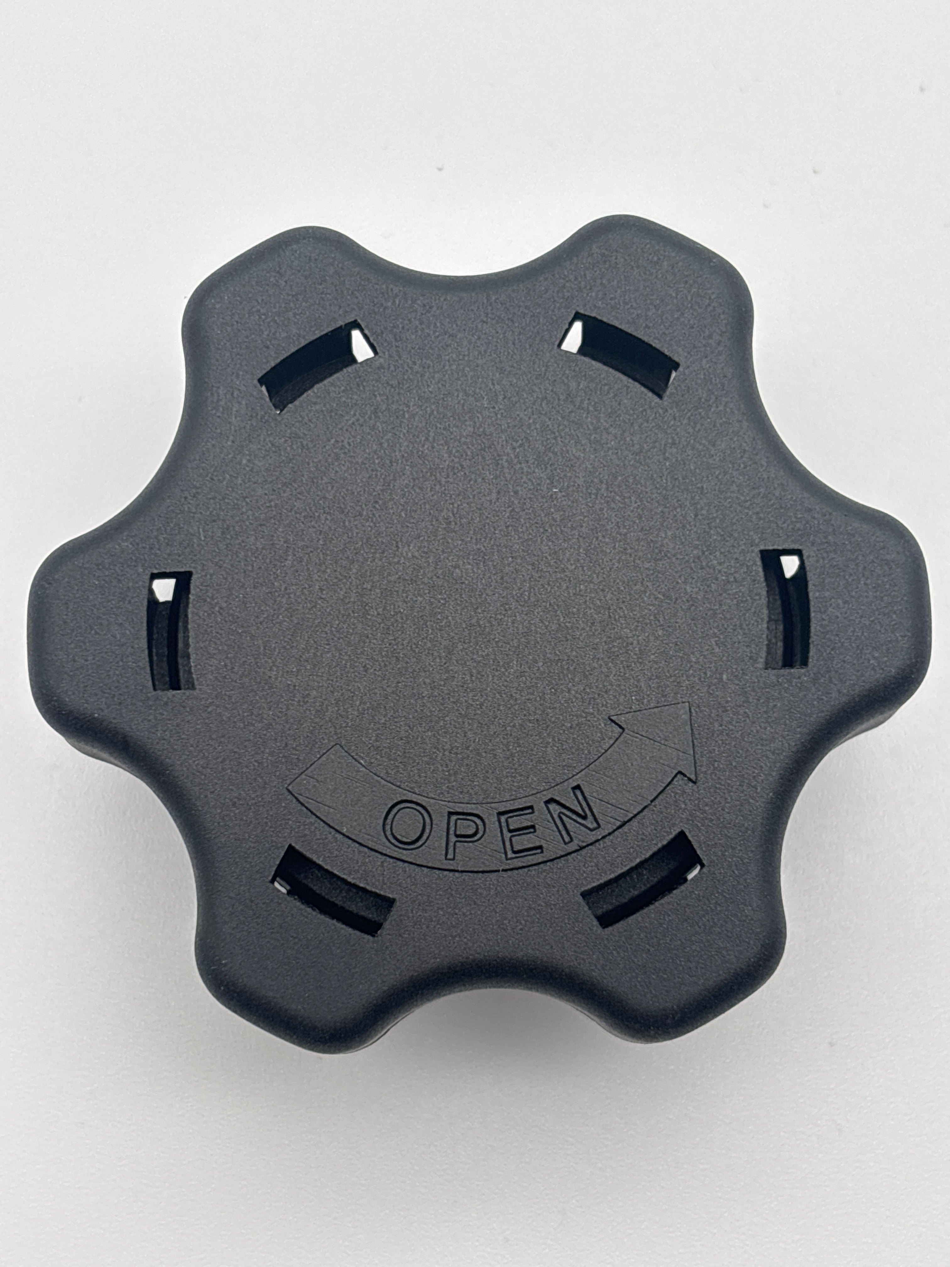 Freightliner Volvo Fuel Seperator Cap 572.1037