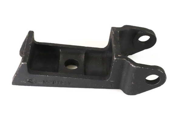 Peterbilt Axle Seat MPB7559