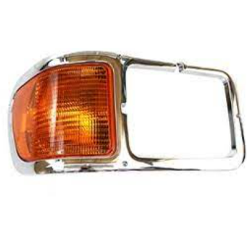 Ford RH Headlamp Bezel 564.43021