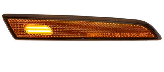 Volvo RH Hood Marker Lamp 564.96056R