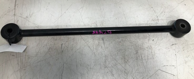 International Cabin Torque Rod 23.875" TMR5519